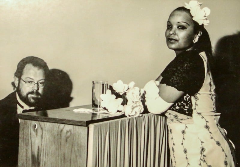 (Pictured right: Mary Louise Lee in rehearsal for her award-winning turn in 'Lady Day at Emerson's Bar & Grill' for Shadow Theatre in 2002.) 