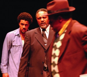 Charles Weldon, center, in 'Jitney' in 2002