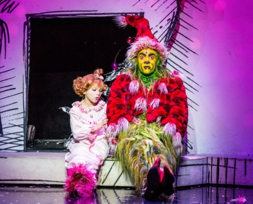 Philip Huffman as The Grinch and the 2016 Touring Company of Dr. Seuss’ HOW THE GRINCH STOLE CHRISTMAS! The Musical