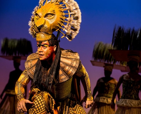 Gerald Ramsey as “Mufasa” in THE LION KING North American Tour. ©Disney. Photo by Matthew Murphy.