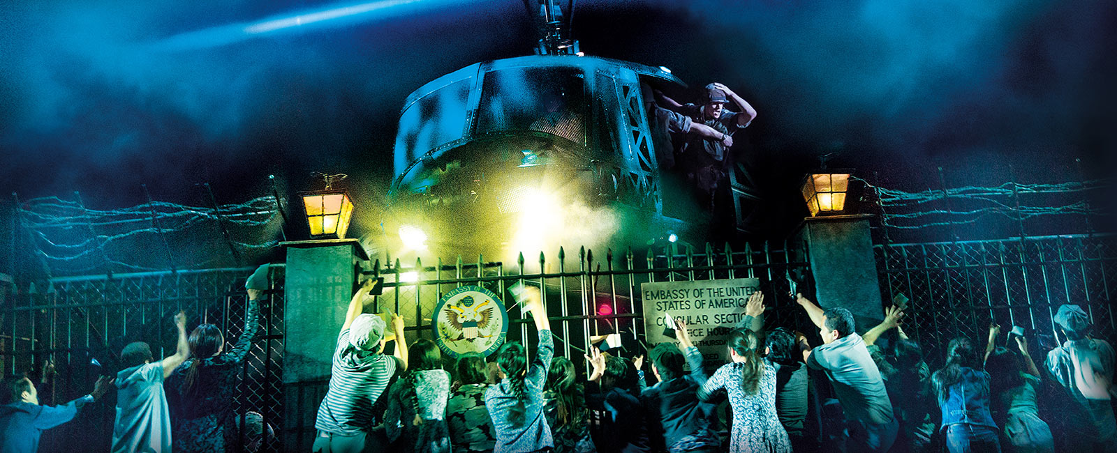 The helicopter lands in ‘The Nightmare’ in MISS SAIGON. Photo: Matthew Murphy and Johan Persson