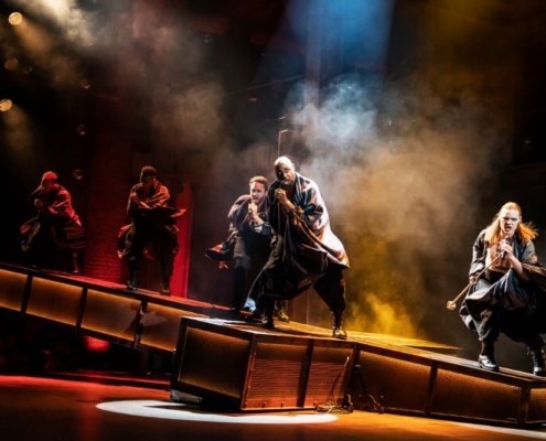 Alvin Crawford, Tyce Green and the company of the North American Tour of JESUS CHRIST SUPERSTAR. Photo by Matthew Murphy.