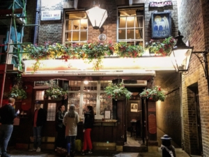 The Lamb and the Flag pub