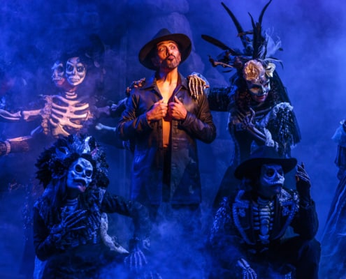 Raúl Cardona and the cast of Quixote Nuevo