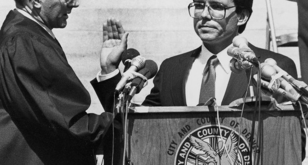 Frederico Pena sworn in as mayor