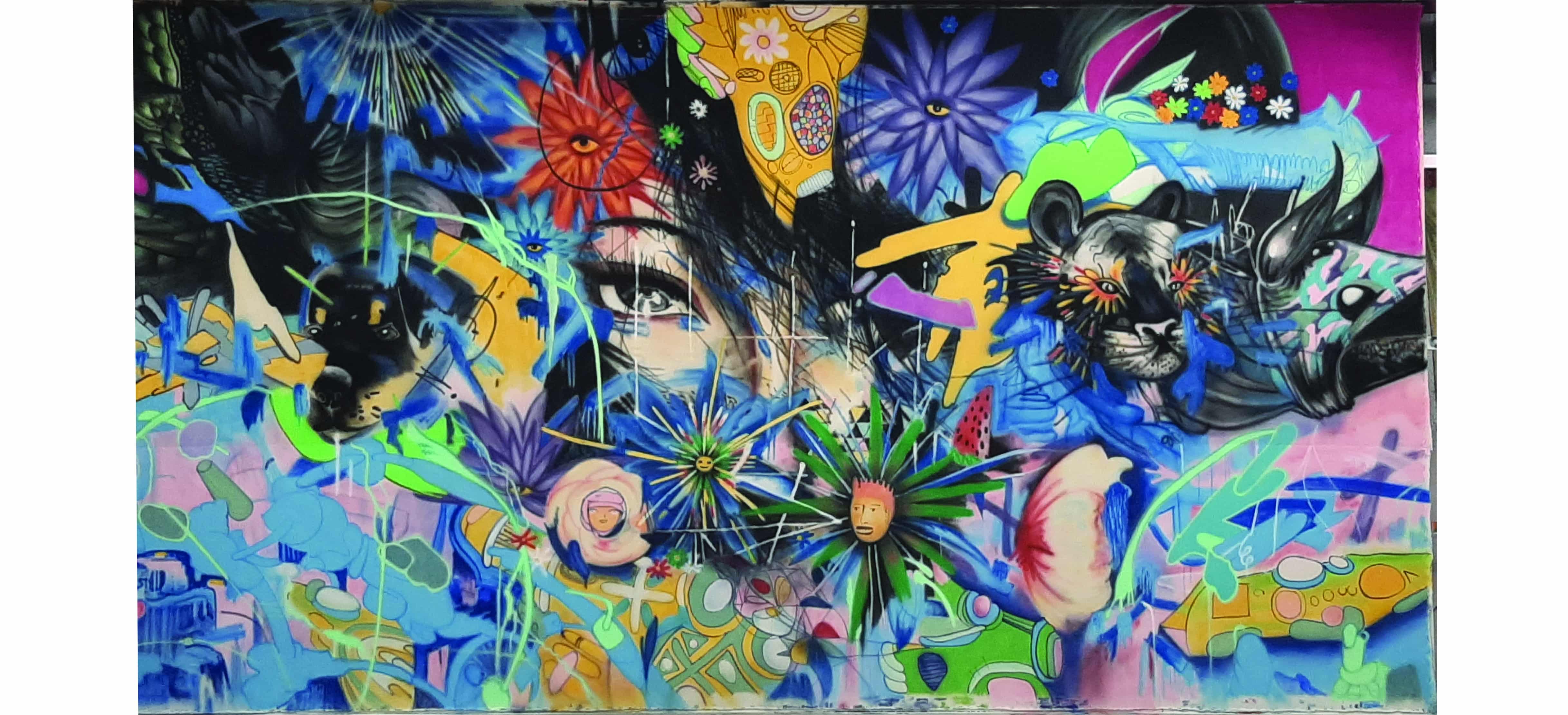 Turning a Theatre Into a Gallery for Laughs in Spanish - Denver