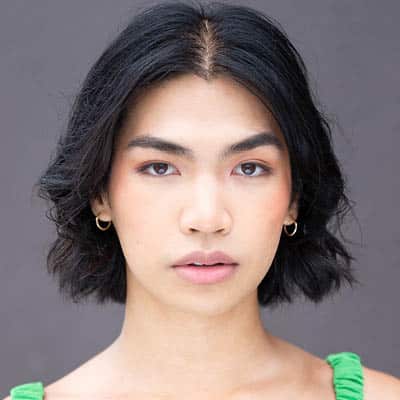  headshot